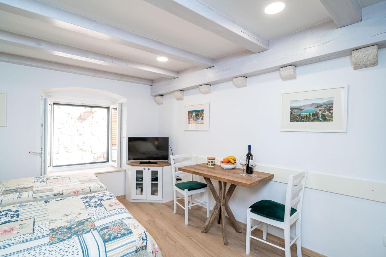 Solis Rooms Old Town Ragusa Esterno foto